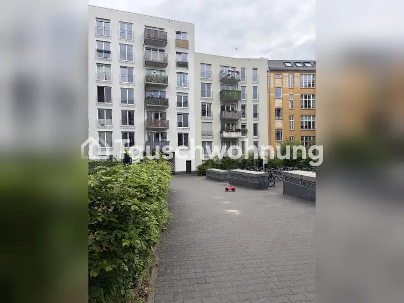 Tauschwohnung: Tausche helle, ruhige Wohnung in Friedrichshain-Kreuzberg — photo 1